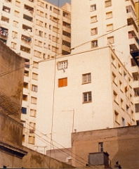 1988 LA CITE PERRET